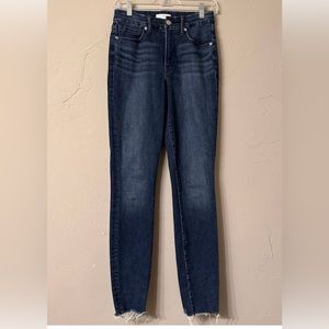 Good American | 4/27 | Goodlegs skinny jeans raw hem dark wash